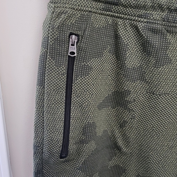 Jogger Pants Army Green Camo Size M Men #709 - Picture 3 of 14